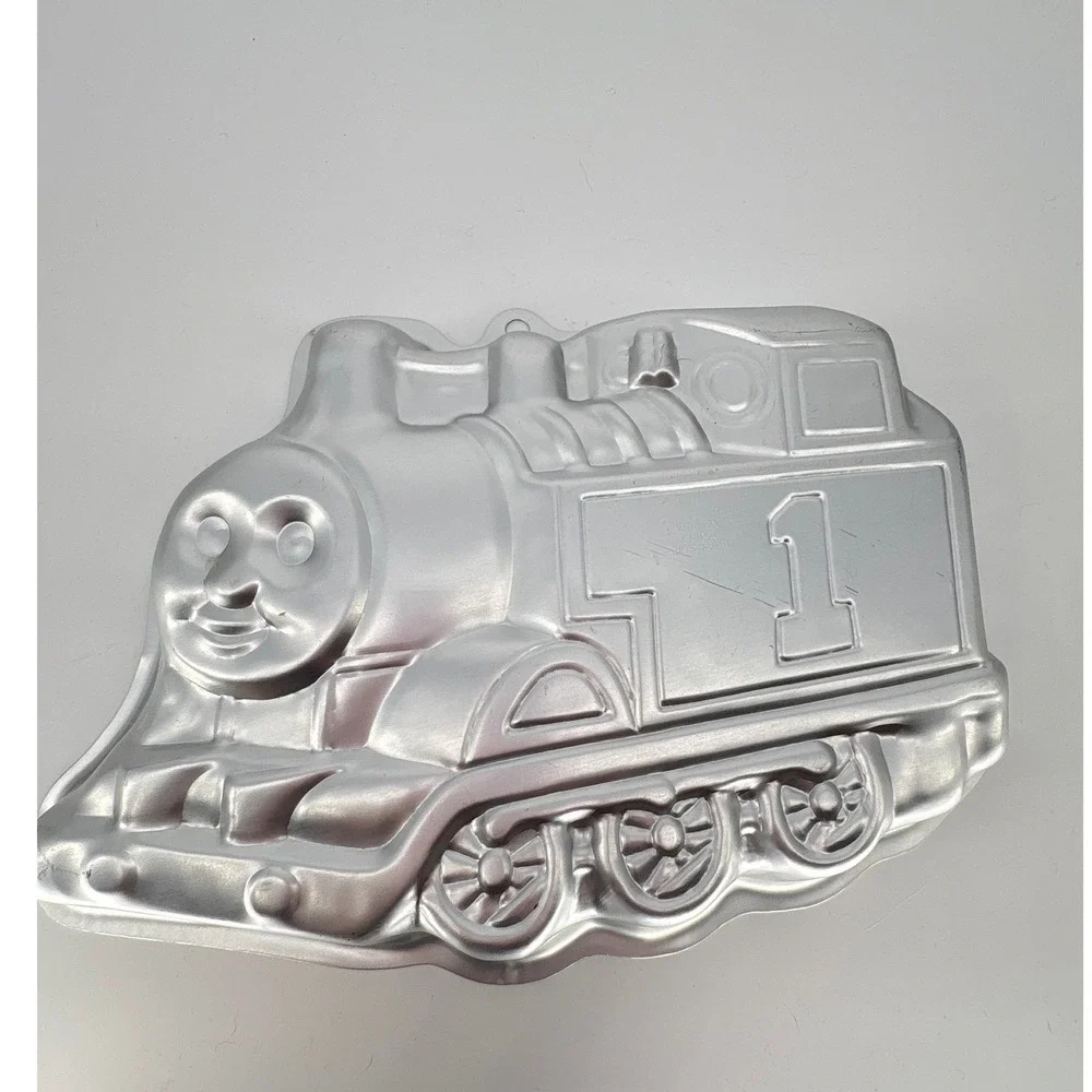 Wilton Thomas the Tank Engine Cake Pan Train Birthday 2105-1349 Vintage 1994